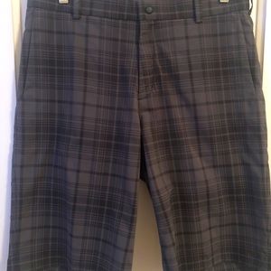 Men’s Nike Golf Shorts, Size 32